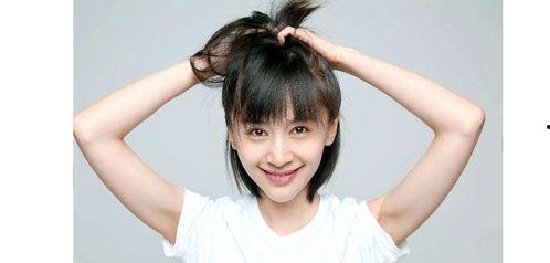 娱乐吃瓜酱刚满十八岁,十八岁青春绽放,揭秘娱乐圈新晋小花 第2张 娱乐吃瓜酱刚满十八岁,十八岁青春绽放,揭秘娱乐圈新晋小花 第2张